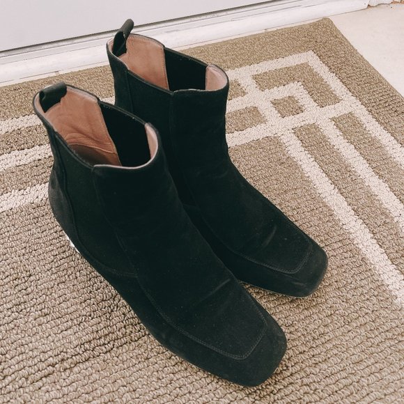 SUDED LEATHER MIUMIU BOOTS, WITH CRYSTAL - Picture 3 of 8